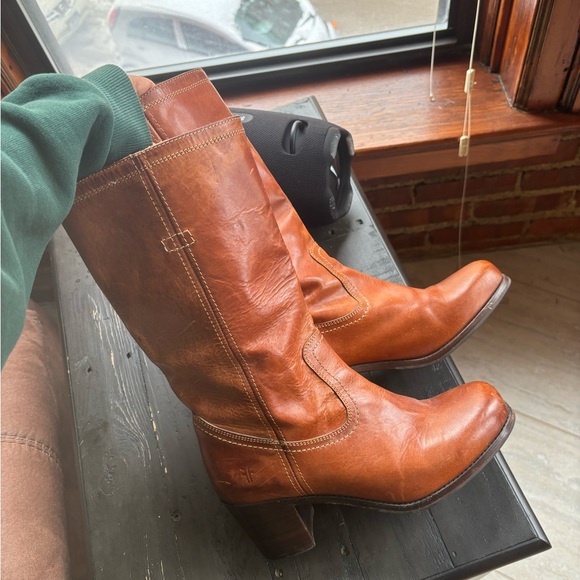 Frye Shoes - Frye Kendall Pull-On leather boots